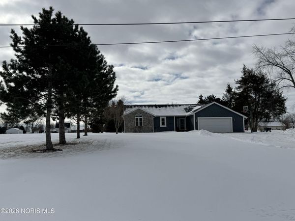 902 E Church Street, West Unity, OH 43570