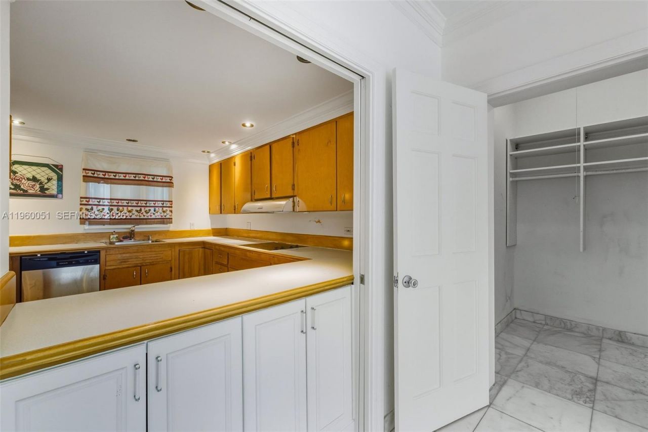 1 Harbour Way, Unit 108, Bal Harbour, FL 33154 Photo