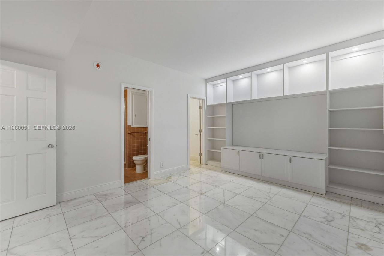 1 Harbour Way, Unit 108, Bal Harbour, FL 33154 Photo