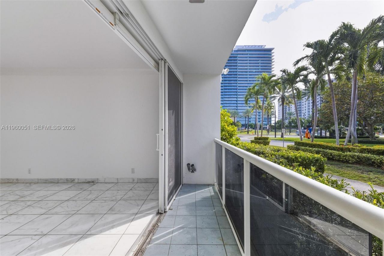 1 Harbour Way, Unit 108, Bal Harbour, FL 33154 Photo