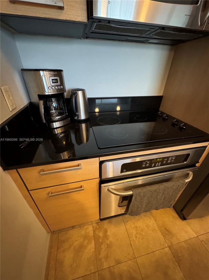 18683 Collins Ave, Unit 2006, Sunny Isles Beach, FL 33160 Photo