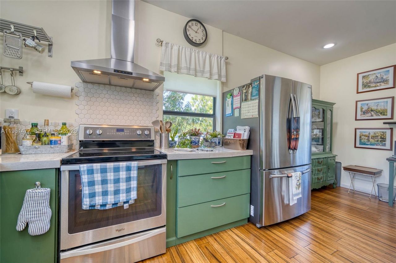 18860 SW 354th Ter, Homestead, FL 33034 Photo