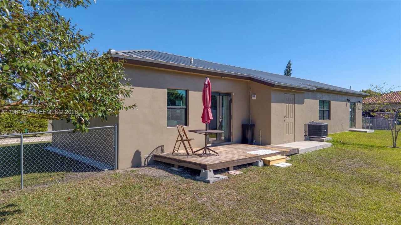 18860 SW 354th Ter, Homestead, FL 33034 Photo