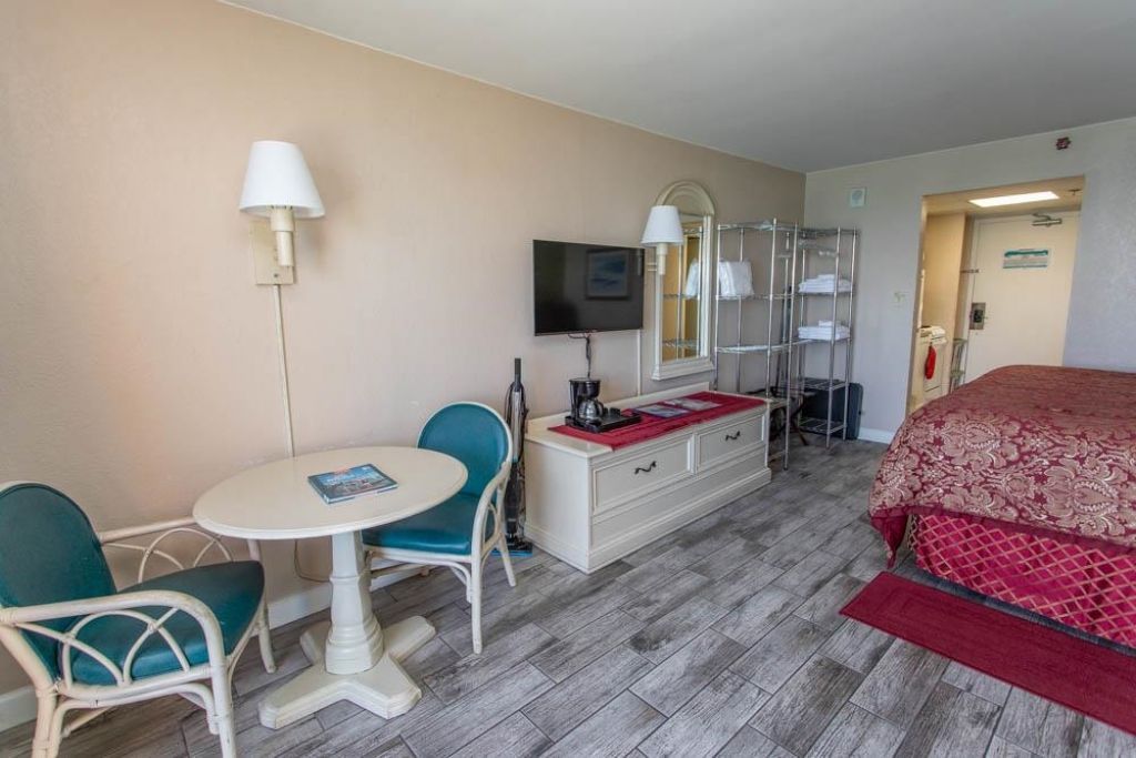 2207 S Ocean Blvd. Photo 19