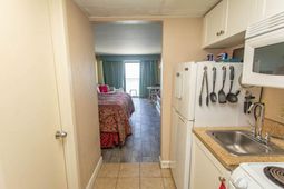 2207 S Ocean Blvd. photo 4