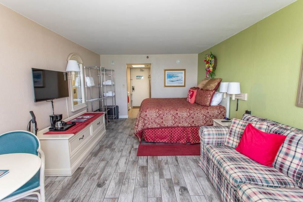 2207 S Ocean Blvd. Photo 20