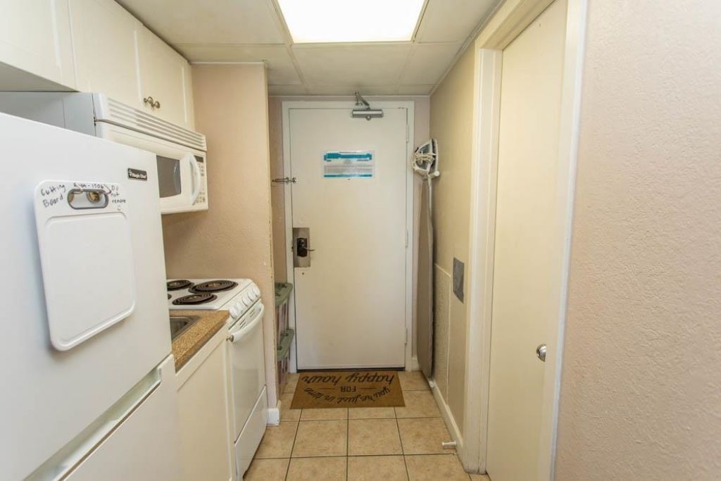 2207 S Ocean Blvd. Photo 4