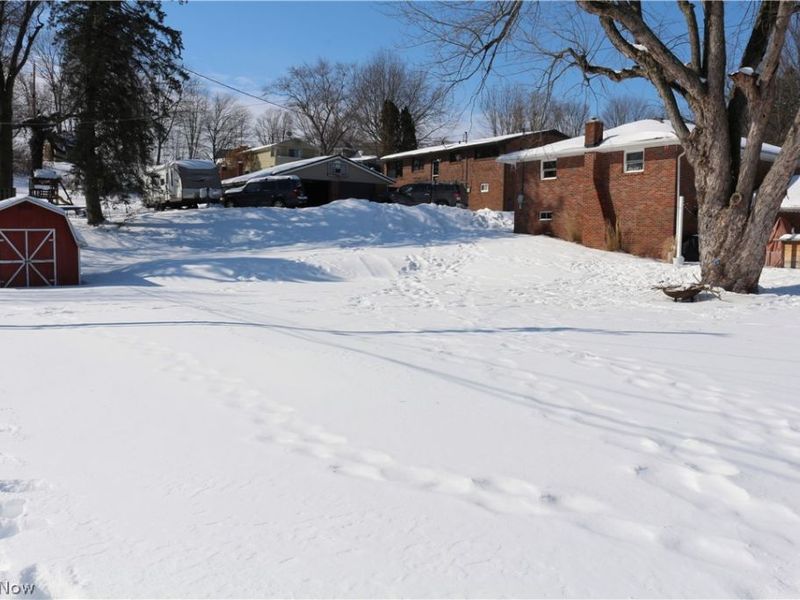 313 5th Street, Sugarcreek, OH 44681 Photo 3