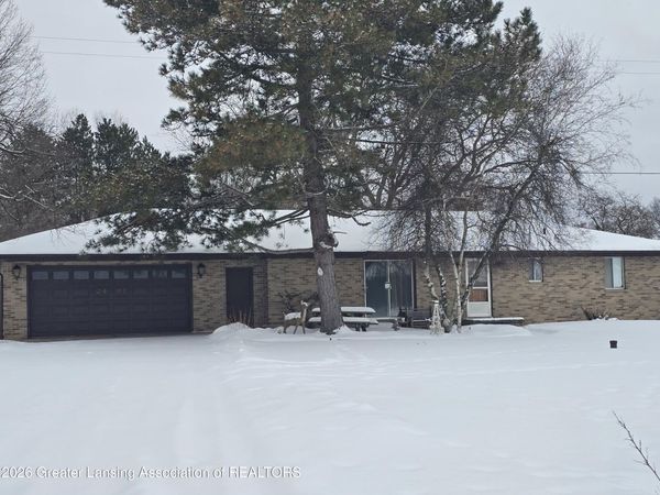 2407 W Clark Road, Lansing, MI 48906