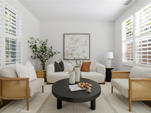 79 Canyoncrest, Irvine, CA 92603