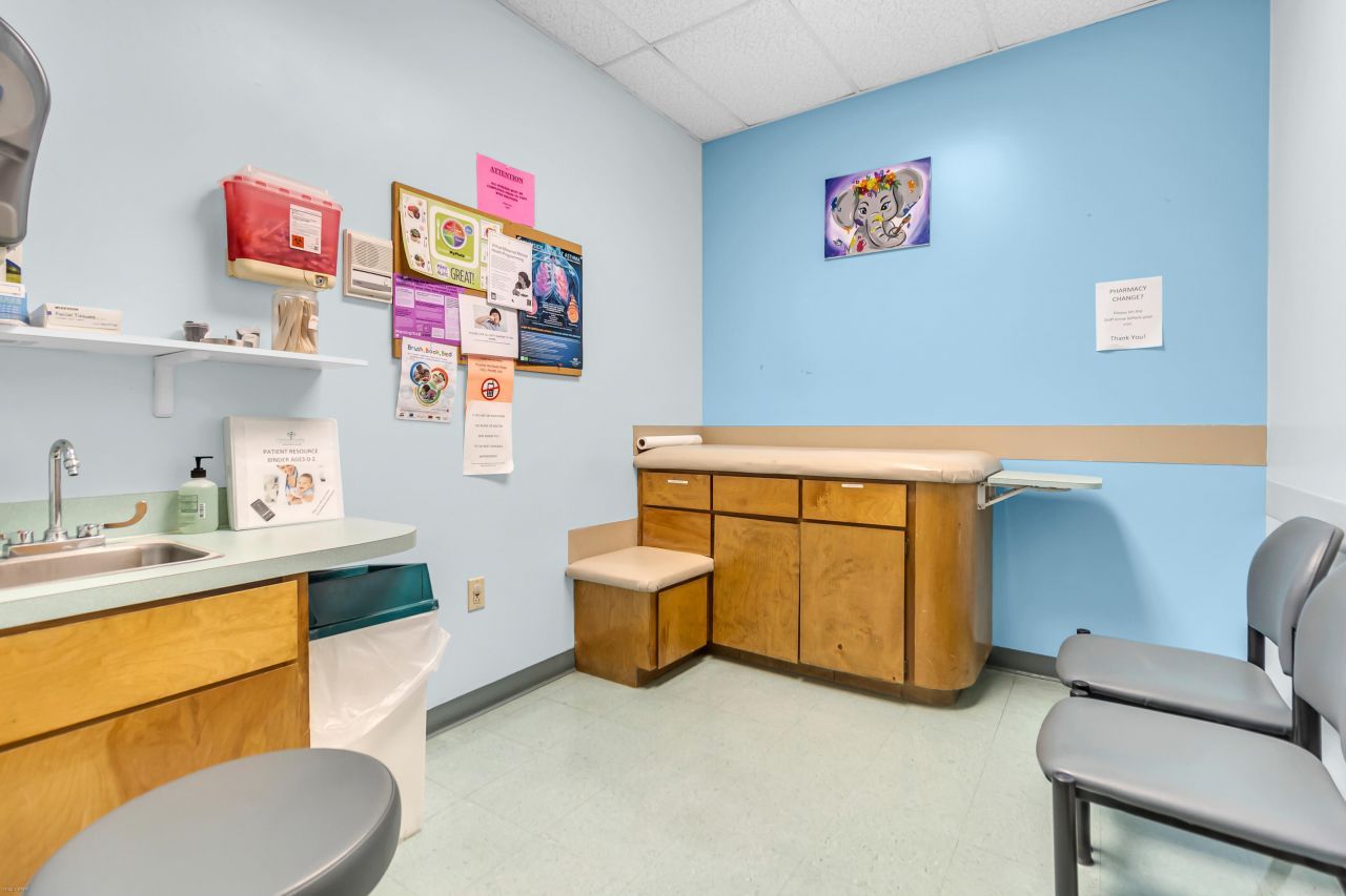 3800 Faber Place Drive  Photo 20