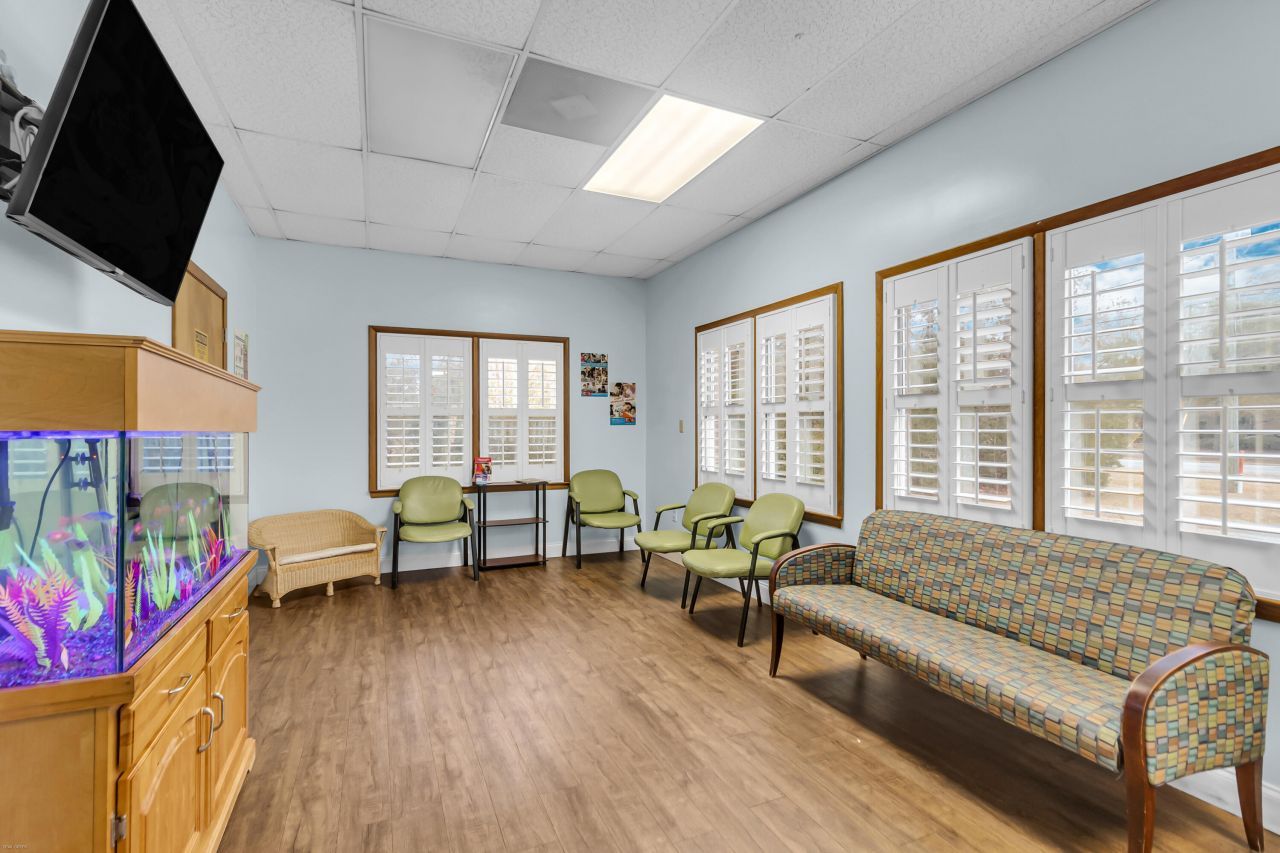 3800 Faber Place Drive  Photo 9