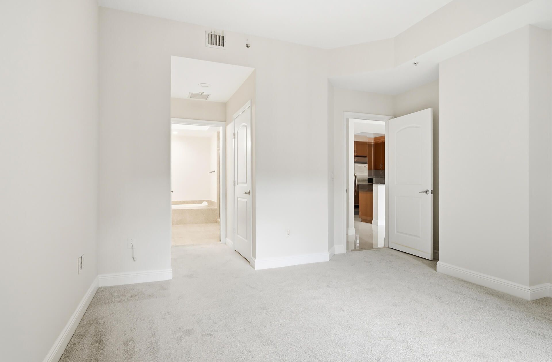 701 S Olive Avenue, Unit 1010, West Palm Beach, FL 33401 Photo