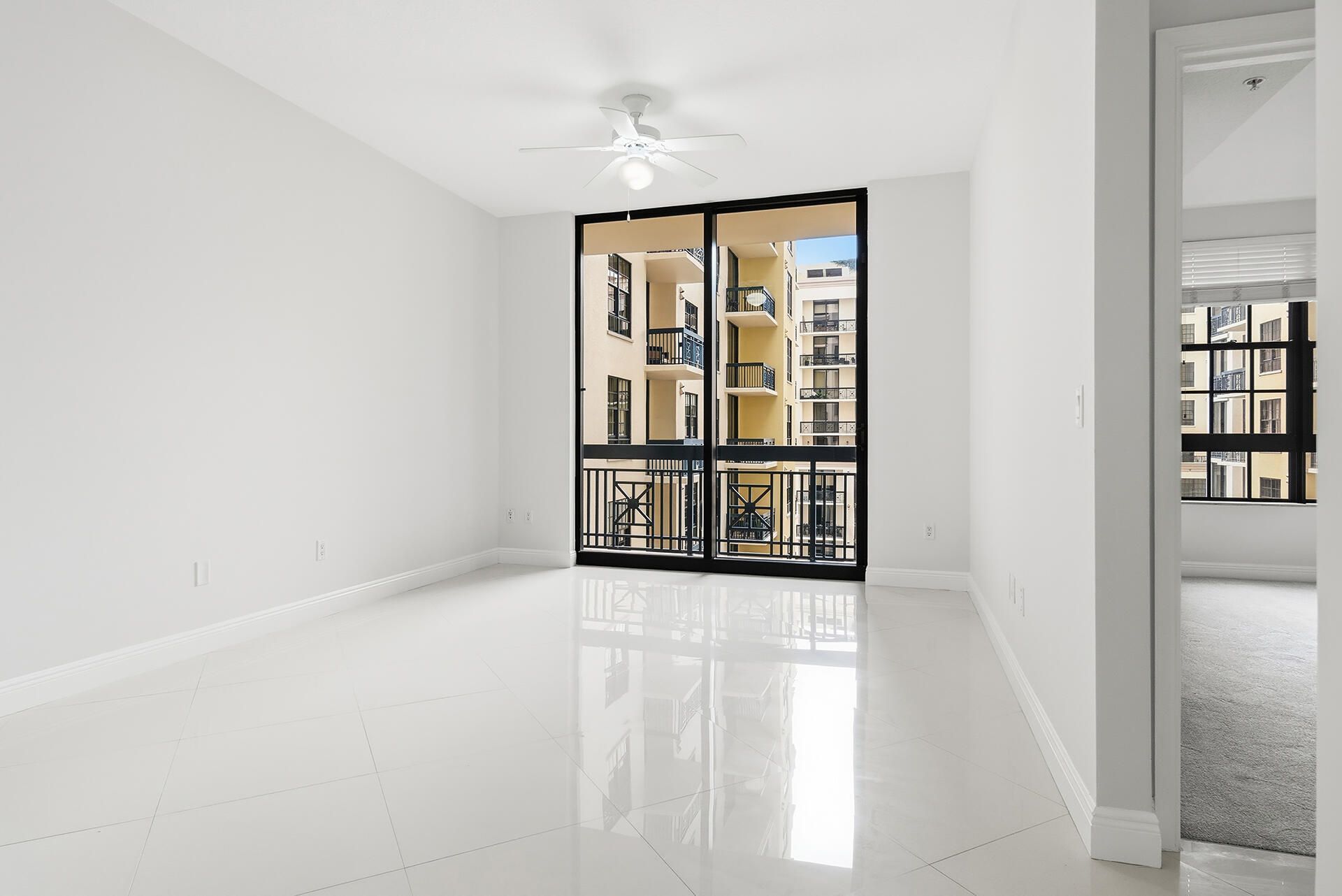 701 S Olive Avenue, Unit 1010, West Palm Beach, FL 33401 Photo