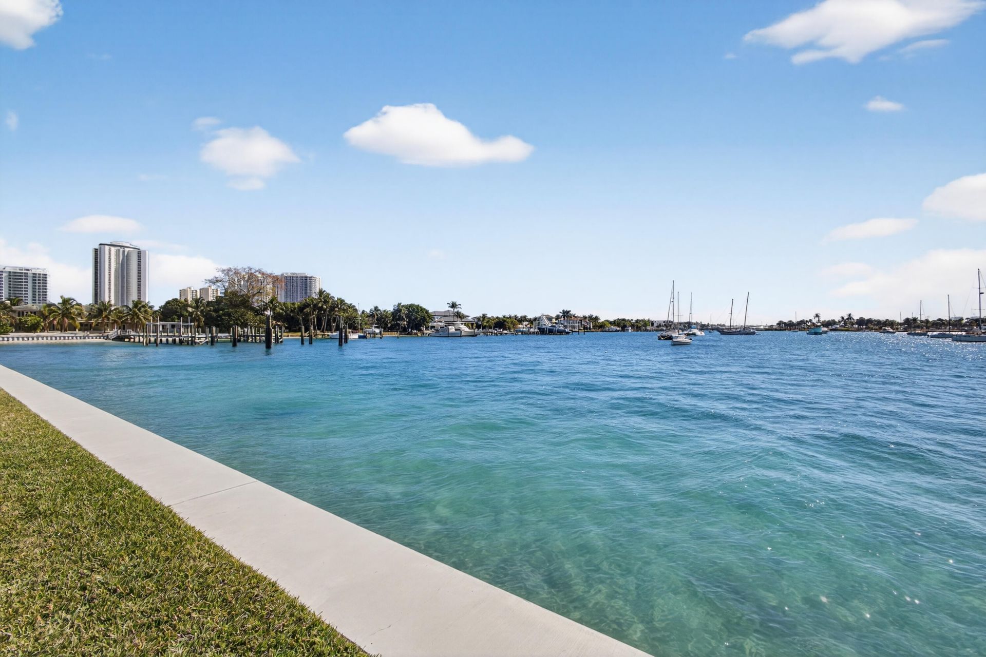 1101 Sugar Sands Boulevard, Unit 7, Singer Island, FL 33404 Photo
