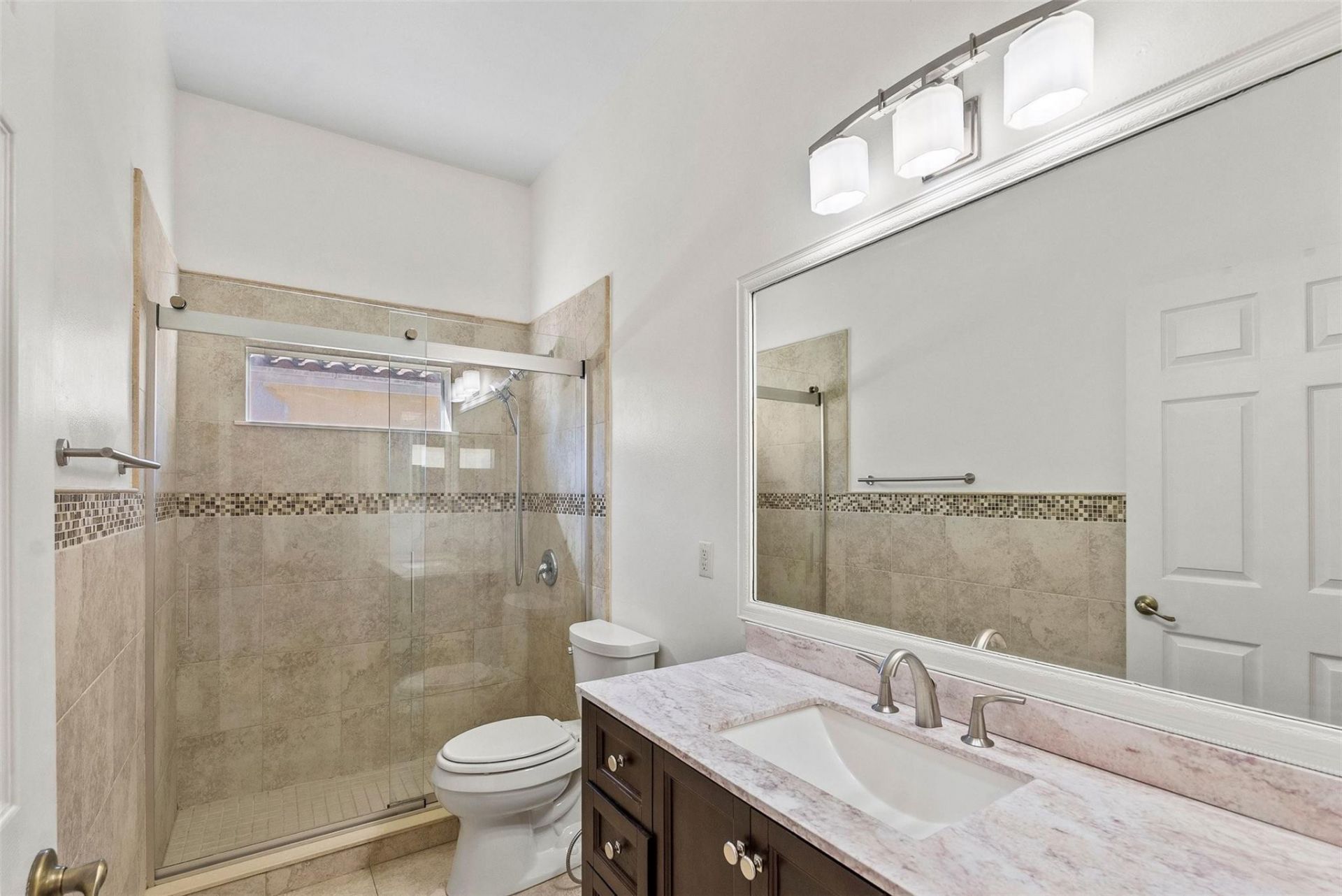 16364 NW 14th St, Pembroke Pines, FL 33028 Photo