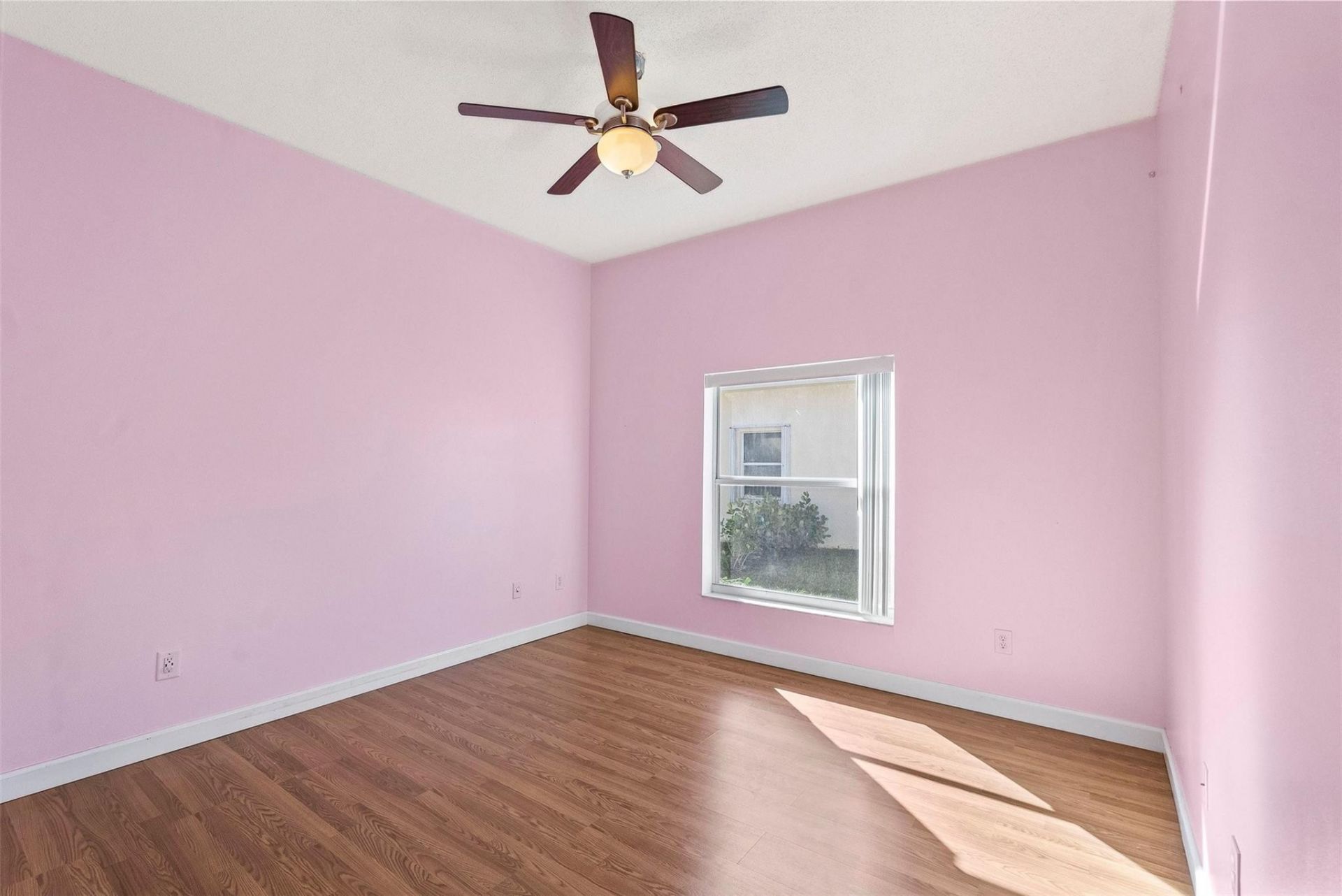 16364 NW 14th St, Pembroke Pines, FL 33028 Photo