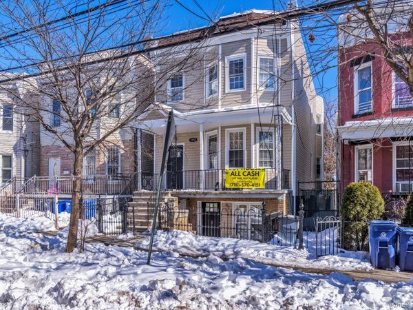 1852 Amethyst Street, Bronx, NY 10462