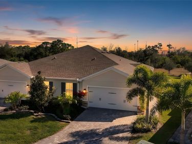 1988 W PALMS DRIVE, PORT CHARLOTTE, FL 33953