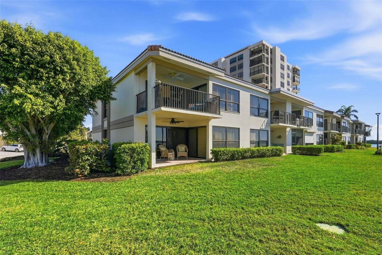 6291 Bahia Del Mar Circle, Unit 116, Saint Petersburg, FL 33715 Main Photo