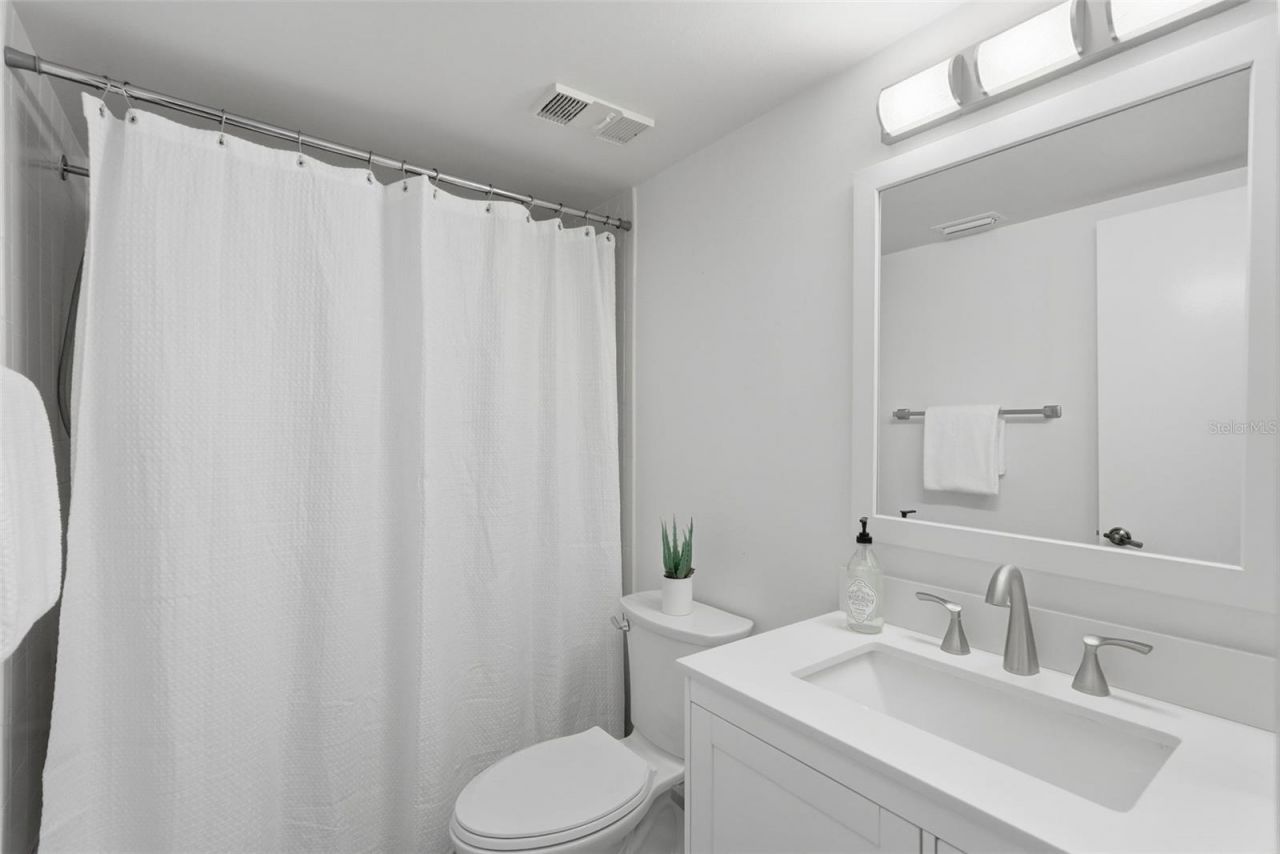 6291 Bahia Del Mar Circle, Unit 116, Saint Petersburg, FL 33715 Photo