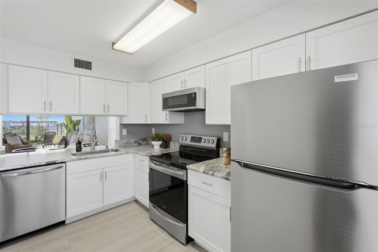 6291 Bahia Del Mar Circle, Unit 116, Saint Petersburg, FL 33715 Photo