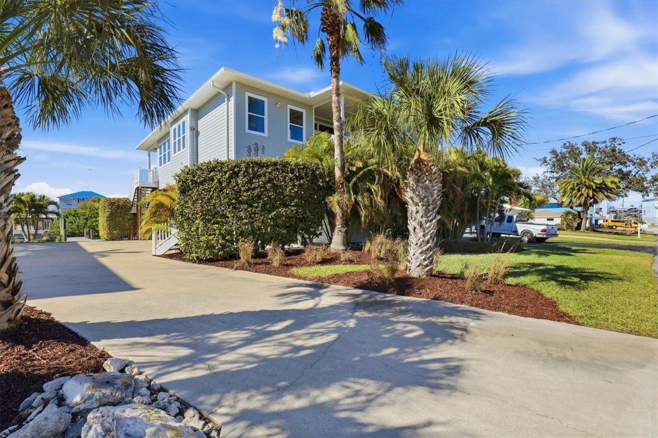 13875 Hatcher Avenue, Hudson, FL 34667 Photo