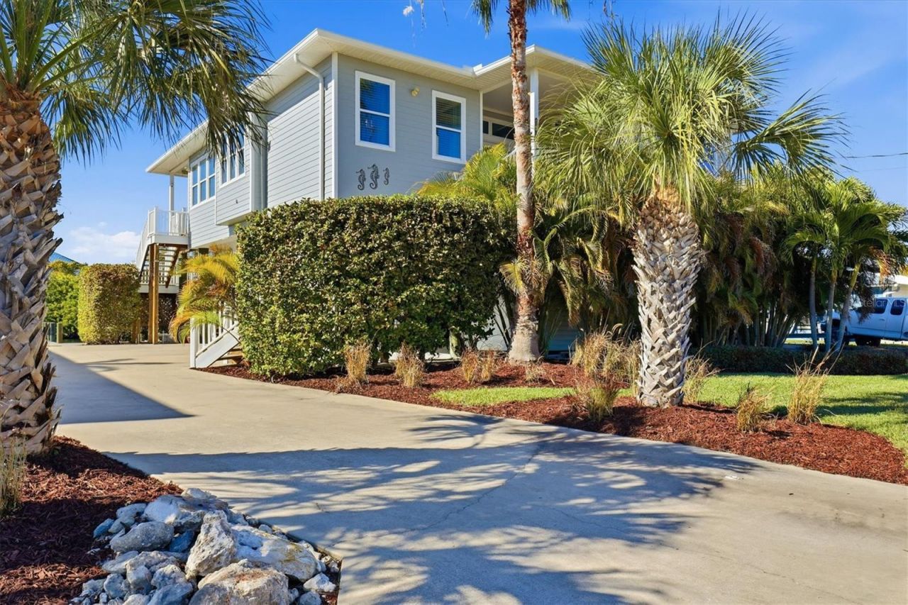 13875 Hatcher Avenue, Hudson, FL 34667 Photo