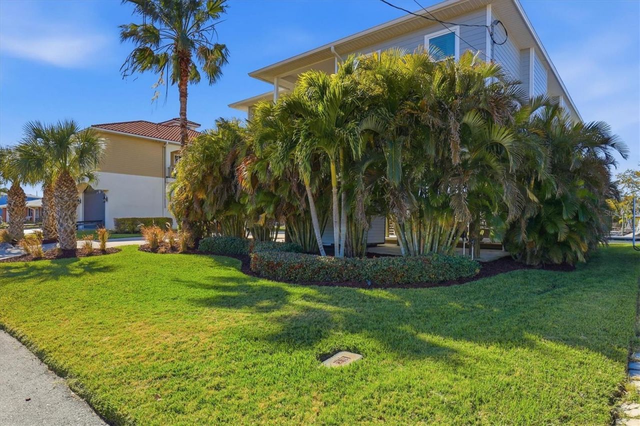 13875 Hatcher Avenue, Hudson, FL 34667 Photo