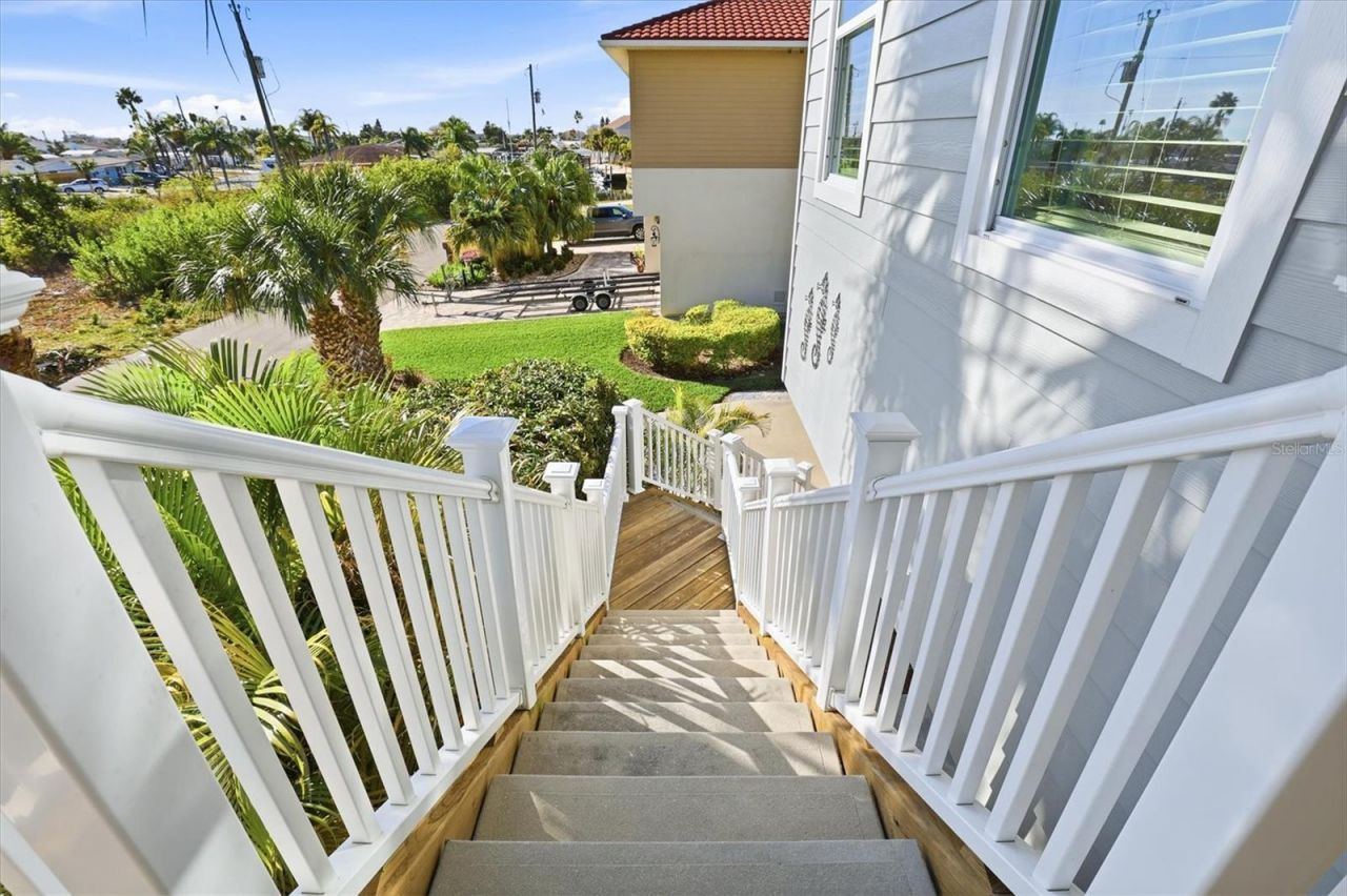 13875 Hatcher Avenue, Hudson, FL 34667 Photo