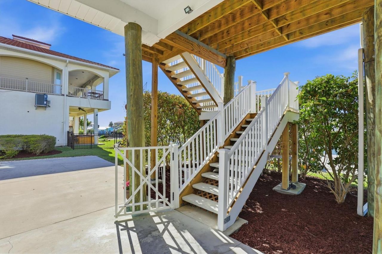 13875 Hatcher Avenue, Hudson, FL 34667 Photo