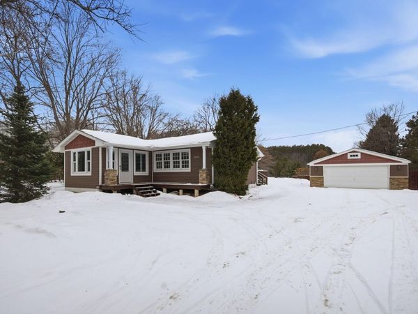 6661 Pine Street, Columbus, MN 55014