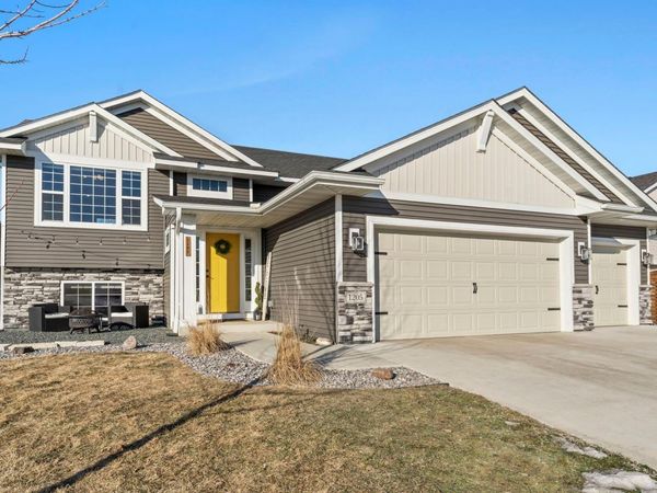 1205 Tikalsky Street SE, New Prague, MN 56071