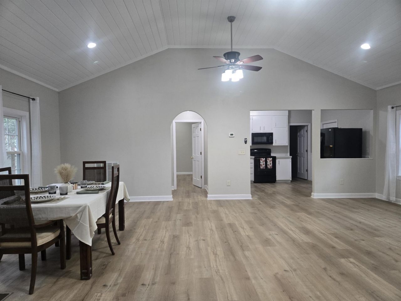 517 Porter Dr. Photo 12