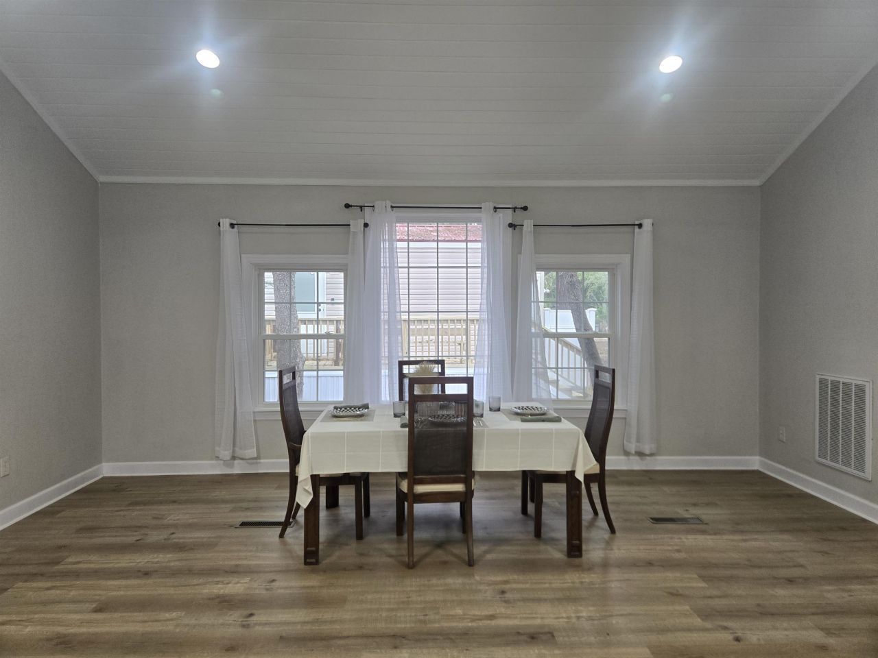 517 Porter Dr. Photo 14