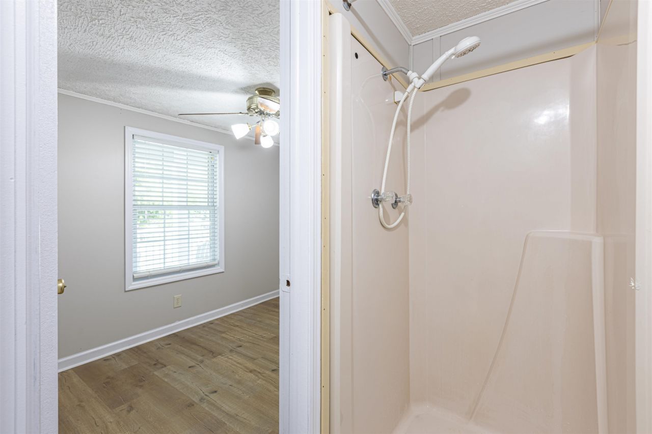 517 Porter Dr. Photo 37