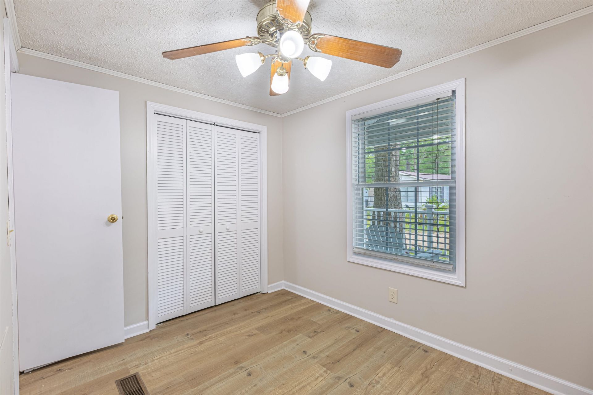 517 Porter Dr. Photo 37