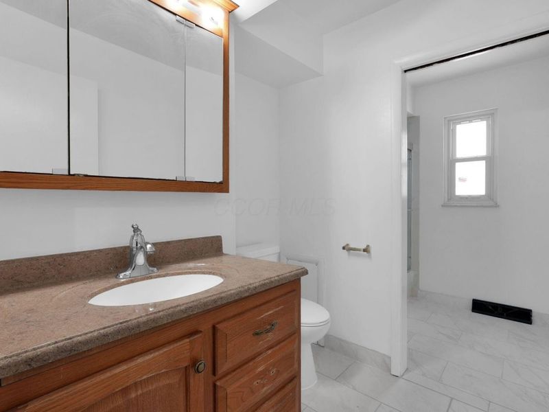 1414 Shanley Drive , Columbus, OH 43224 Photo 8