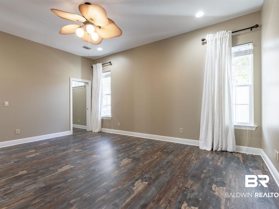 Property Image 81