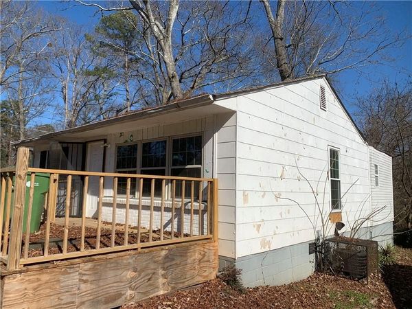 1762 Hadlock Street SW, Atlanta, GA 30311