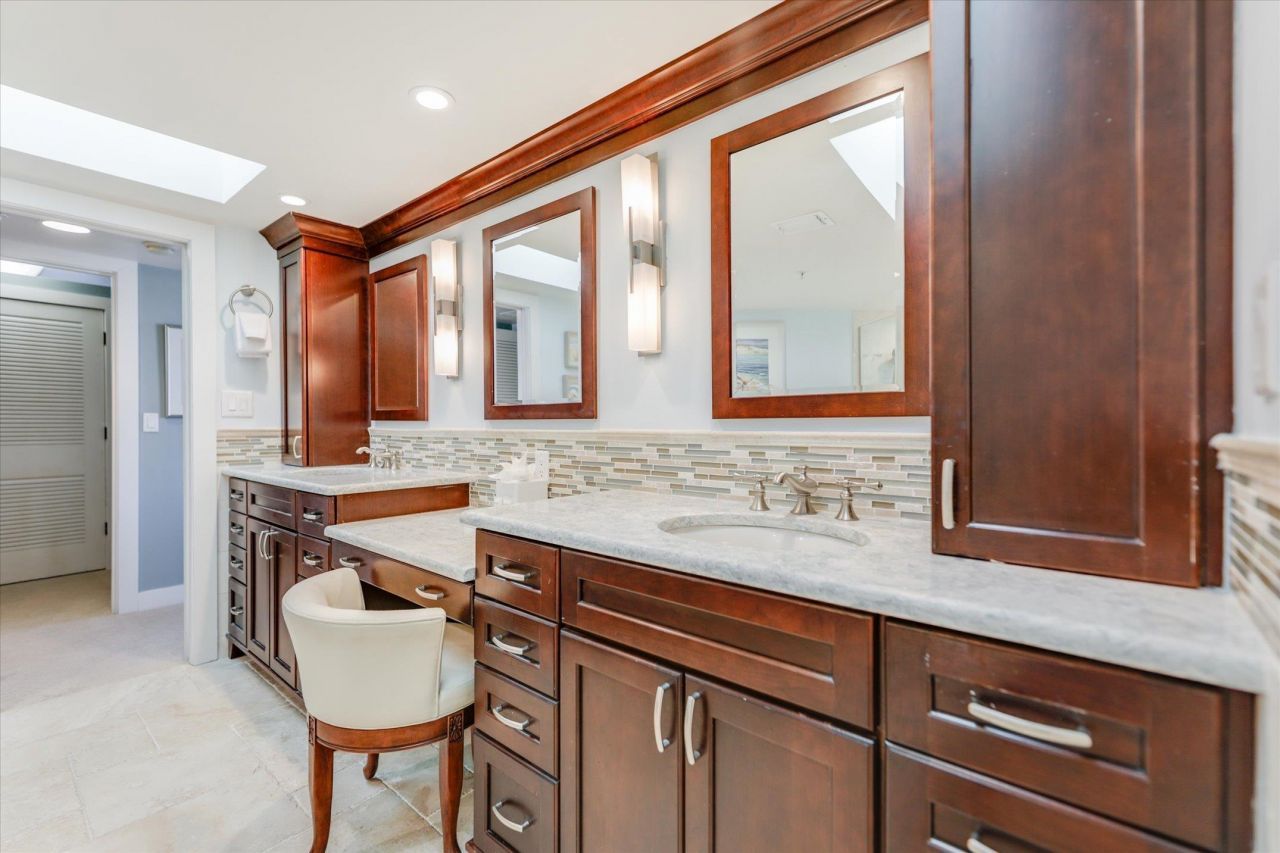 1656 Lands End Vlg, Unit 1656, Captiva, FL 33924 Photo