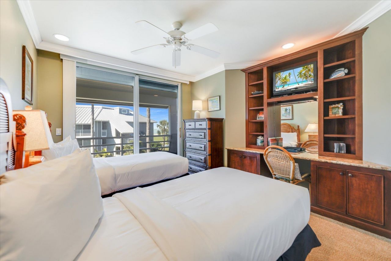 1656 Lands End Vlg, Unit 1656, Captiva, FL 33924 Photo