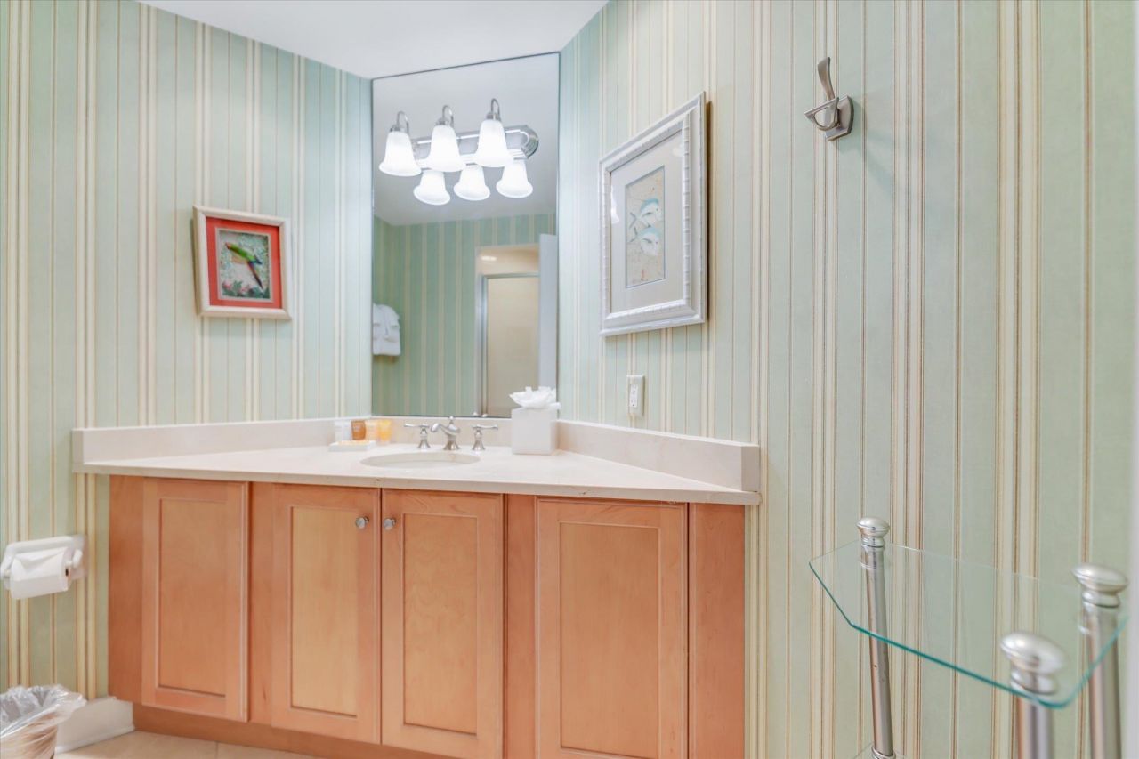 1656 Lands End Vlg, Unit 1656, Captiva, FL 33924 Photo