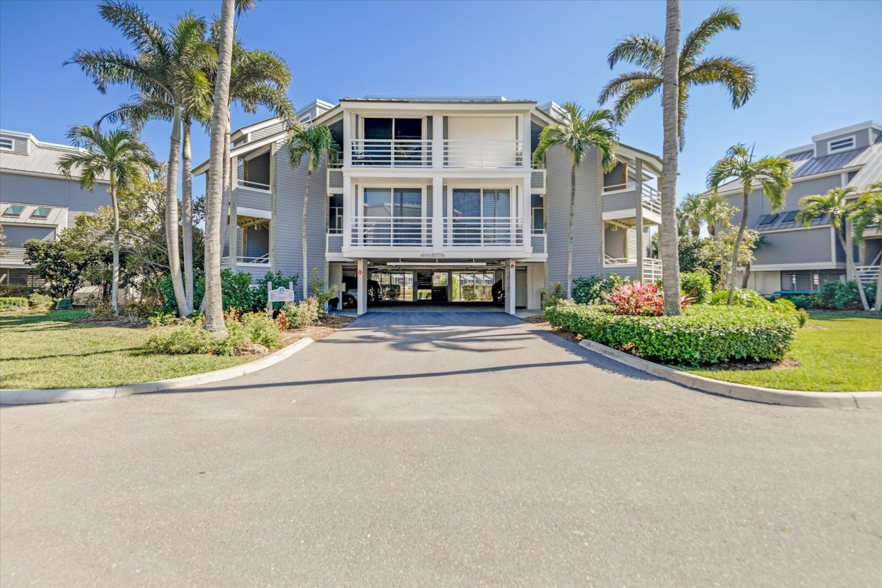 1656 Lands End Vlg, Unit 1656, Captiva, FL 33924 Photo