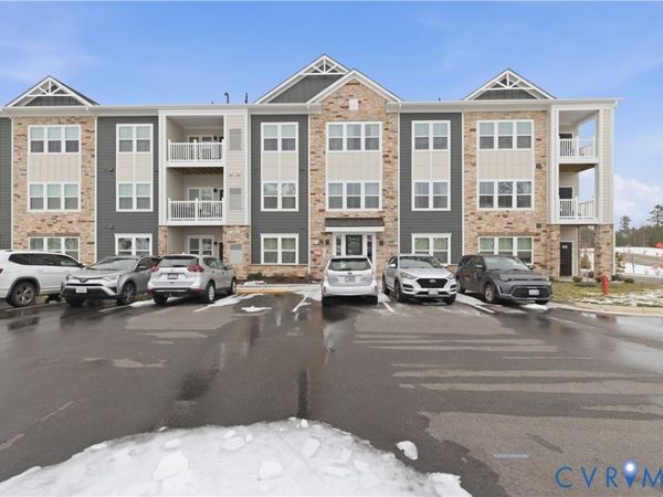 6655 Citory Way, Unit 203, Moseley, VA 23120