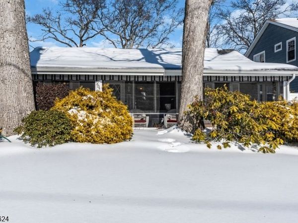604 Monmouth Ave, Spring Lake Heights, NJ 07762