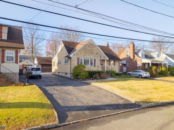 45 Lexington Blvd, Clark, NJ 07066