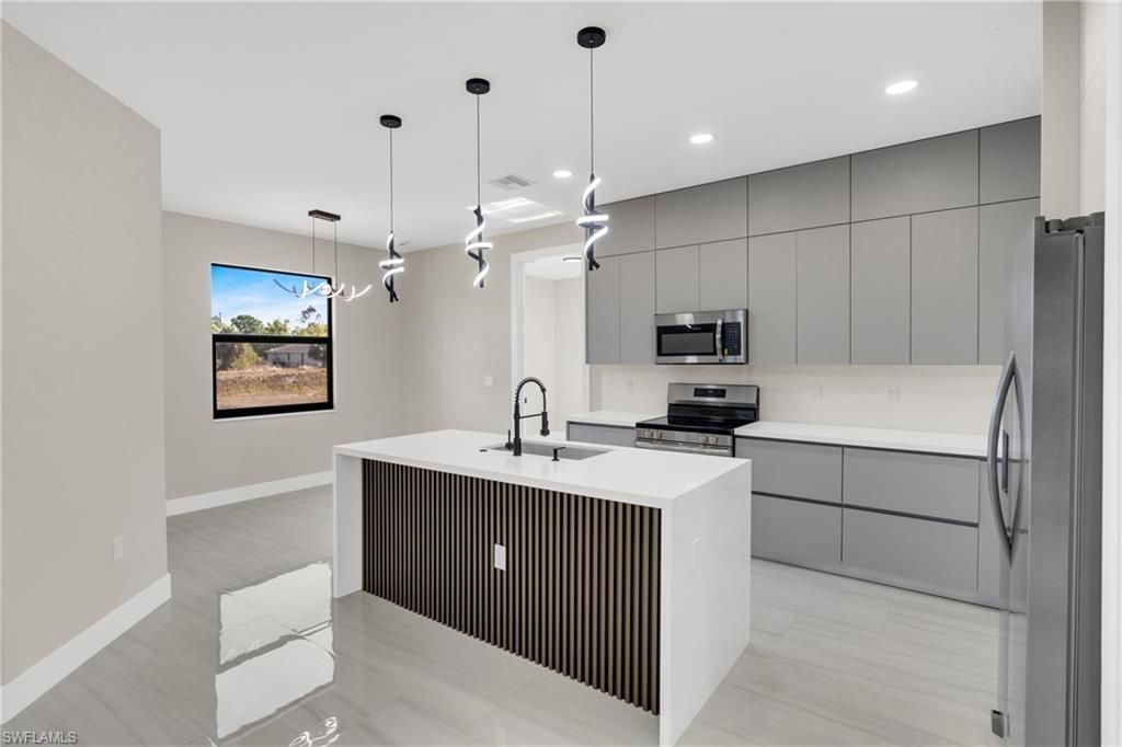 545 Chalet Ave S, Lehigh Acres, FL 33974 Photo