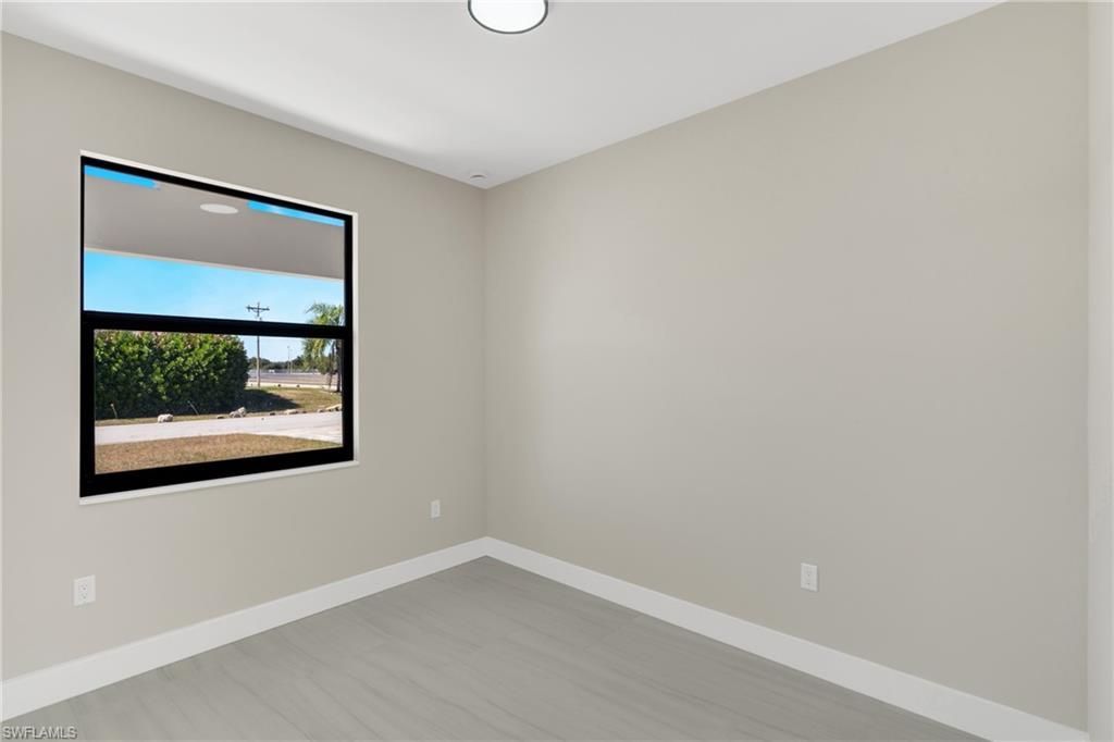 545 Chalet Ave S, Lehigh Acres, FL 33974 Photo