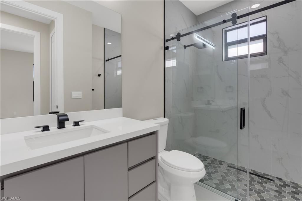 545 Chalet Ave S, Lehigh Acres, FL 33974 Photo